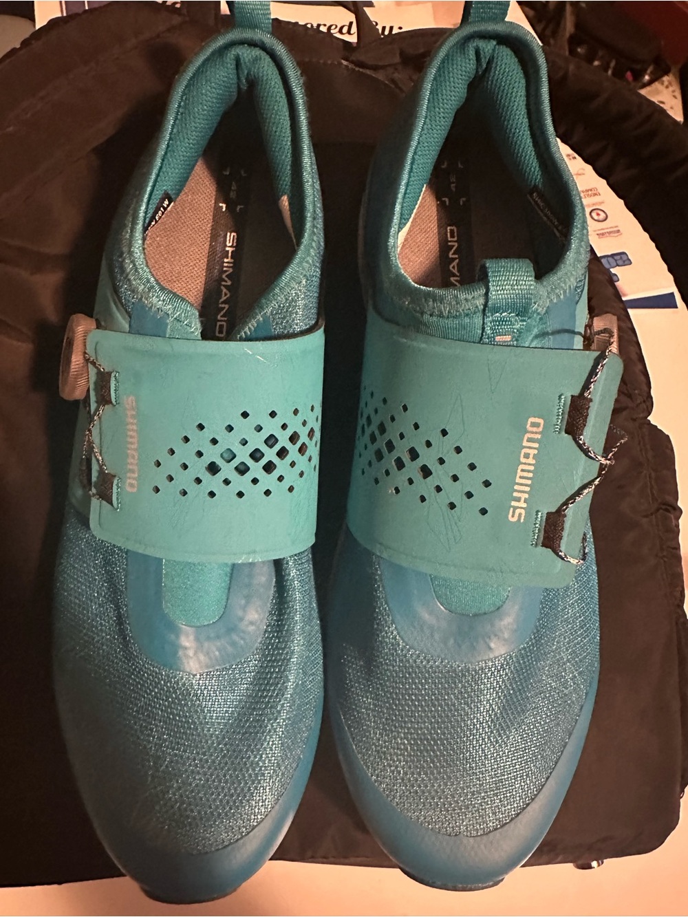 Shimano indoor cycling IC3 clip in spin shoes.